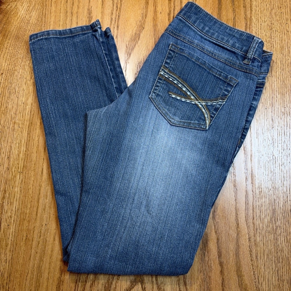 Mudd Jeans Womens 9S (30X28) Slim Straight Low Rise Light Wash Denim Juniors